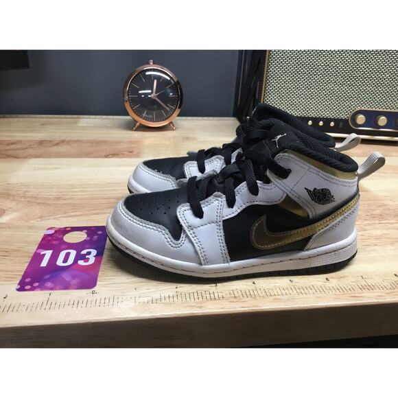Nike Air Jordan 1 Retro Mid Kids 9C White Gold Running Baby Shoes 640735-190 - Picture 2 of 6